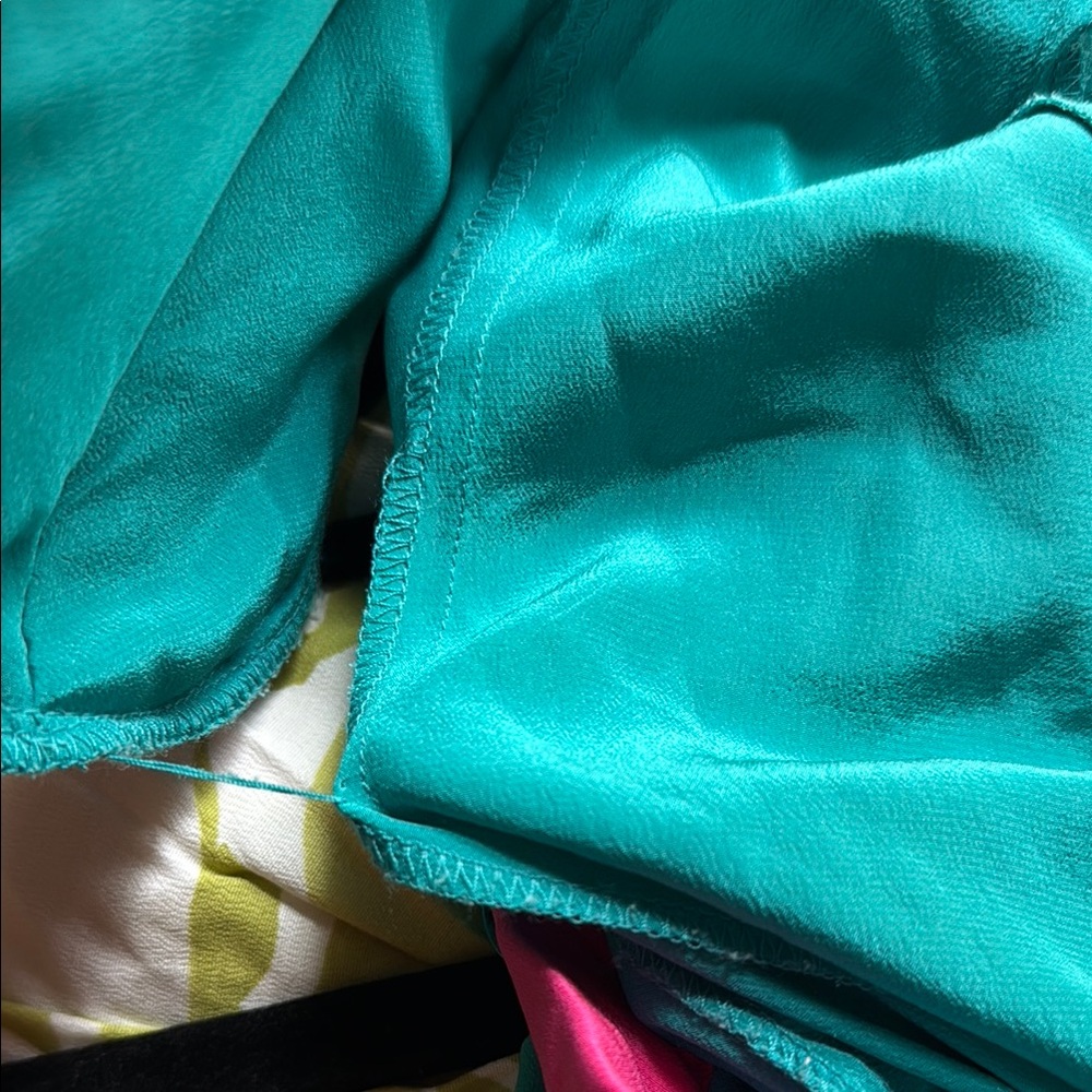 Vintage Teal Blouse with Pink Collar - Picture 9 of 13